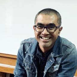 Dr. Dasapta Erwin Irawan